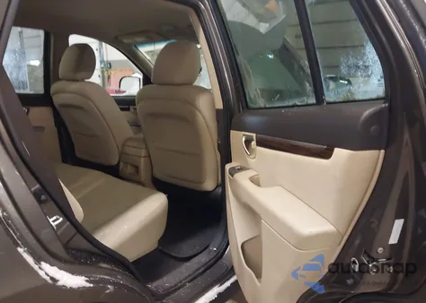 2012 Hyundai Santa Fe Gls z USA, uszkodzony, nr VIN 5XYZGDAB9CG156157